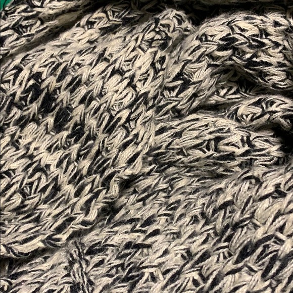 Roots Knit Infinity Scarf - Picture 3 of 5